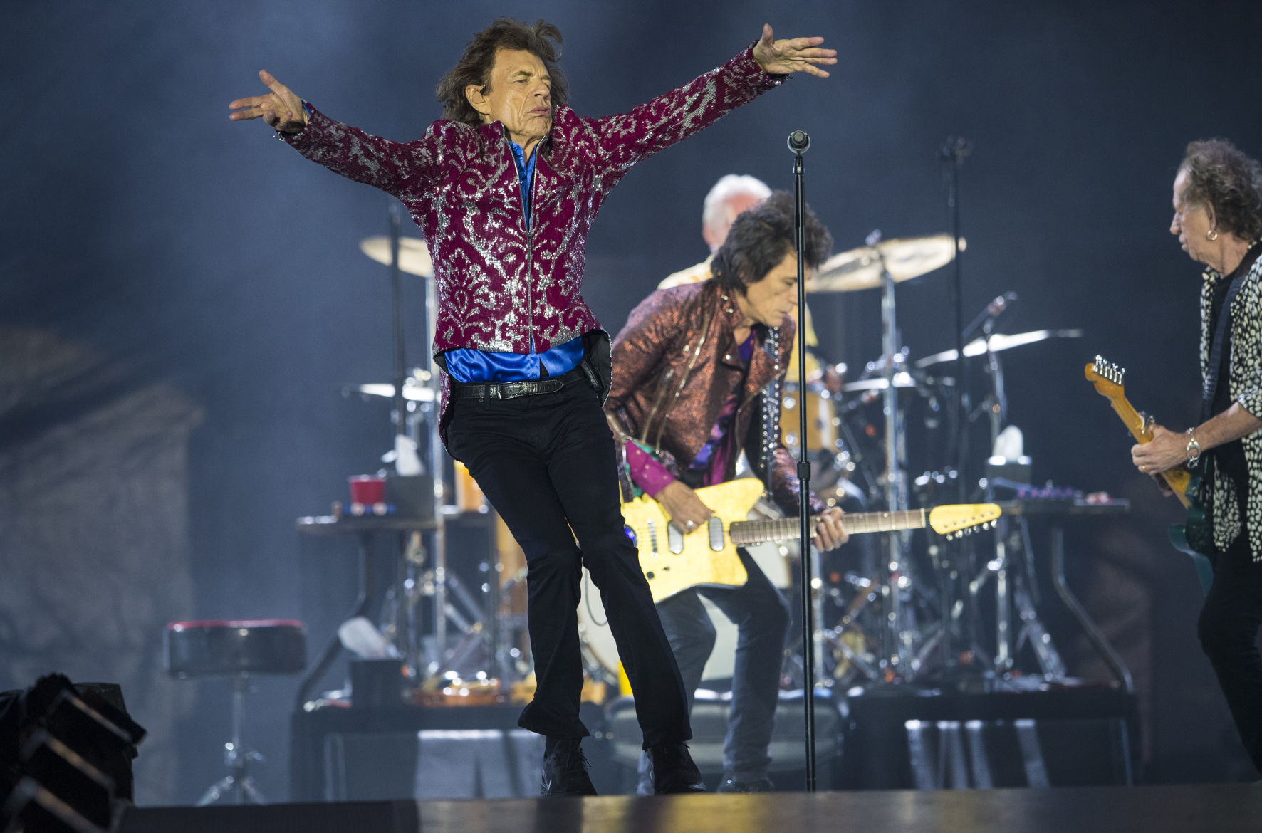 NO.rollingstonesreview.071619_355.JPG